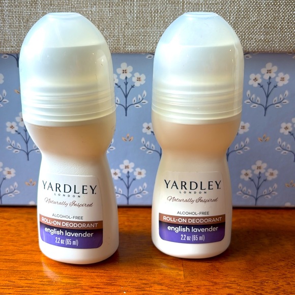 English Lavender Roll-On Deodorant - White - Picture 1 of 3